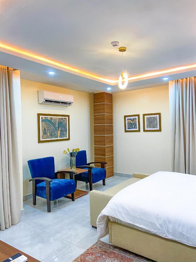 Plush Hotel,Abuja Dış mekan fotoğraf