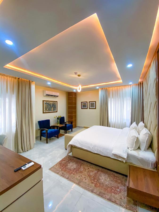 Plush Hotel,Abuja Dış mekan fotoğraf