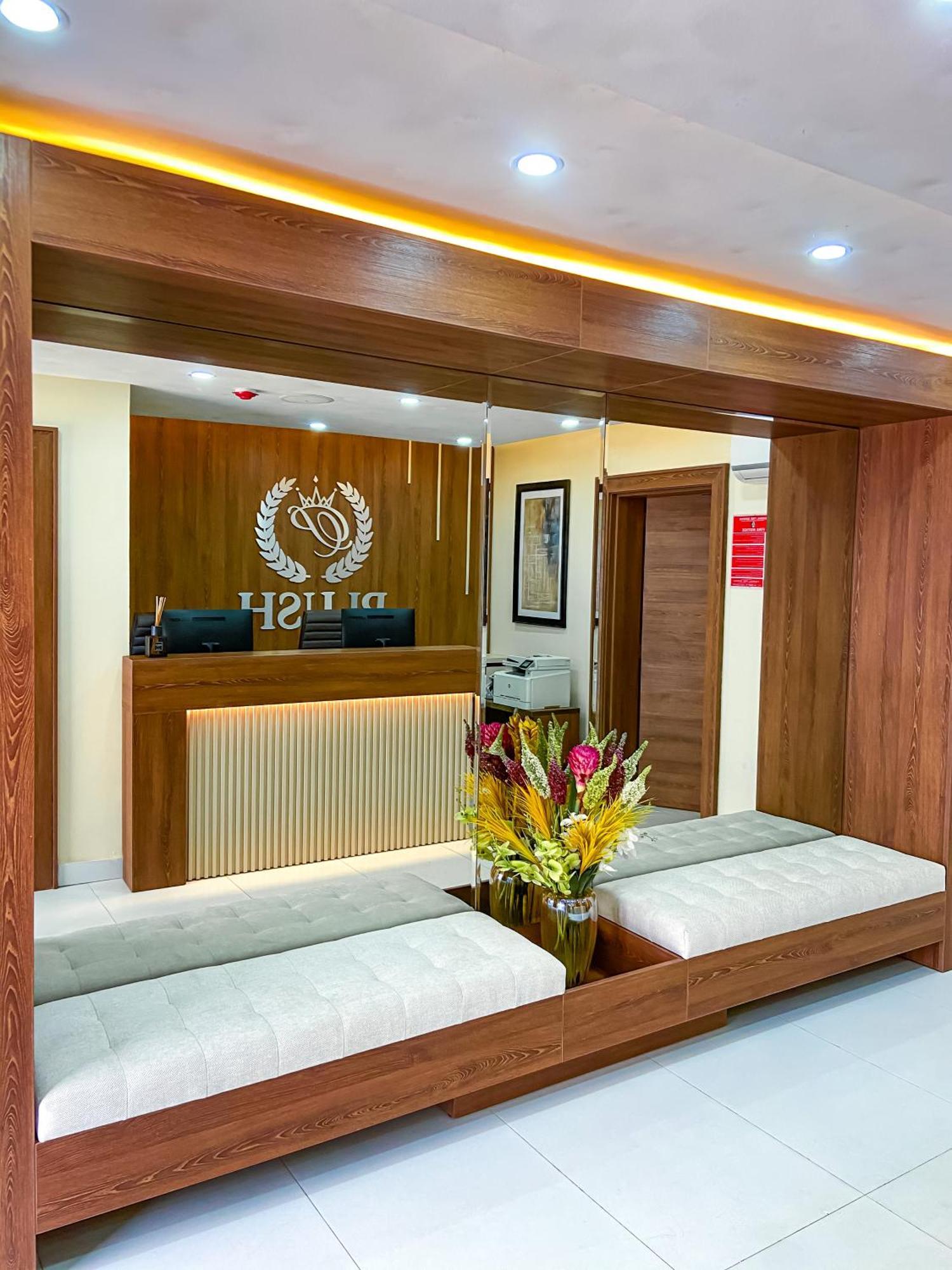 Plush Hotel,Abuja Dış mekan fotoğraf