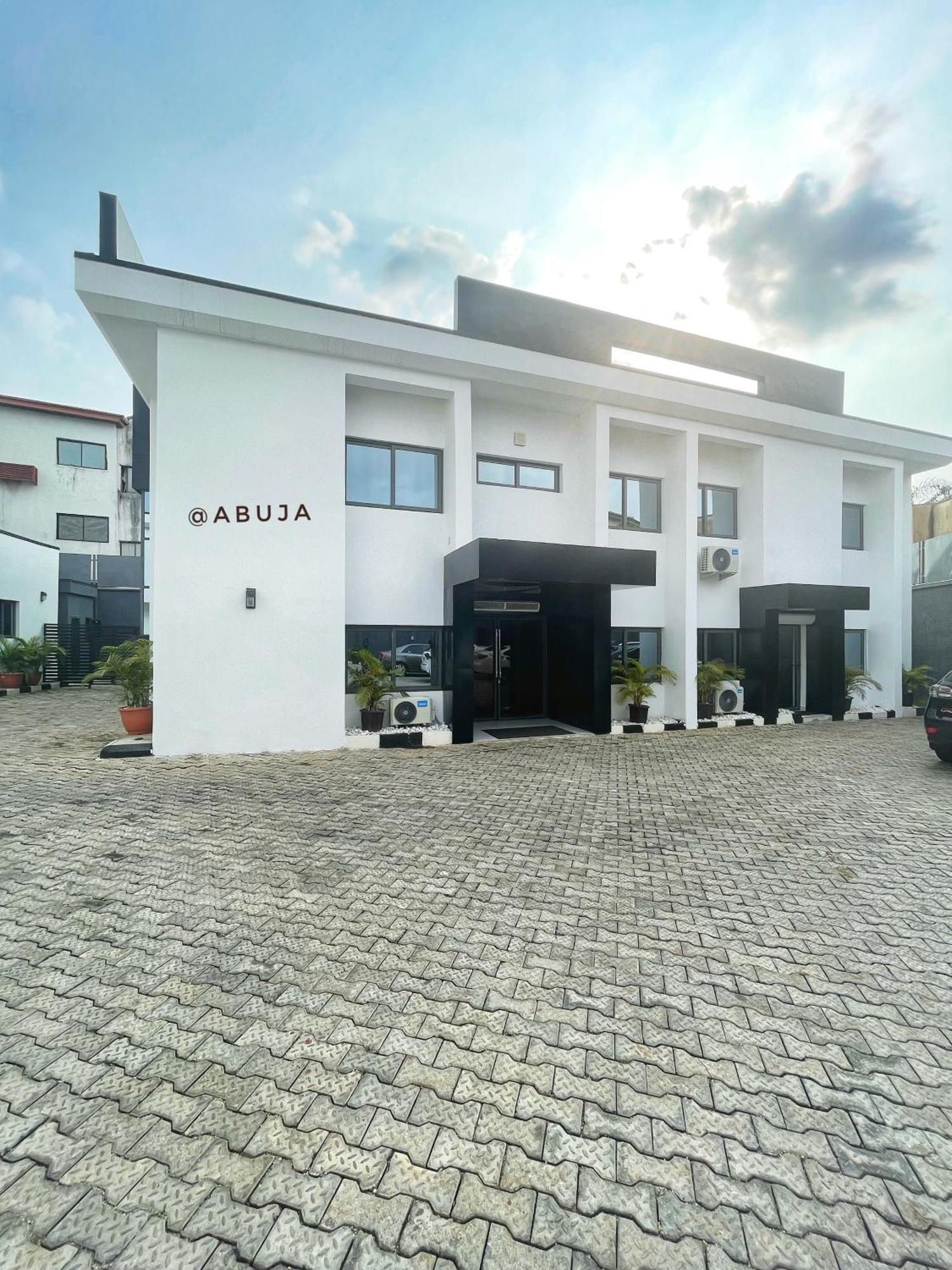 Plush Hotel,Abuja Dış mekan fotoğraf
